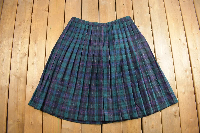 Vintage 1980s Alfred Dunner Tartan Plaid Skirt Size 38 x 29 / 80s Pleated Skirt / Vintage Skirt / Made In USA / Pleats Lightweight unclassified skirts