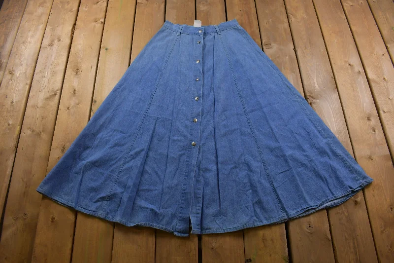 Vintage 1980's Kayo Women's Jean Skirt 25 x 35 / Women's Vintage / Made in USA / American Vintage / Streetwear Fashion / Vintage Skirt Party unclassified skirts