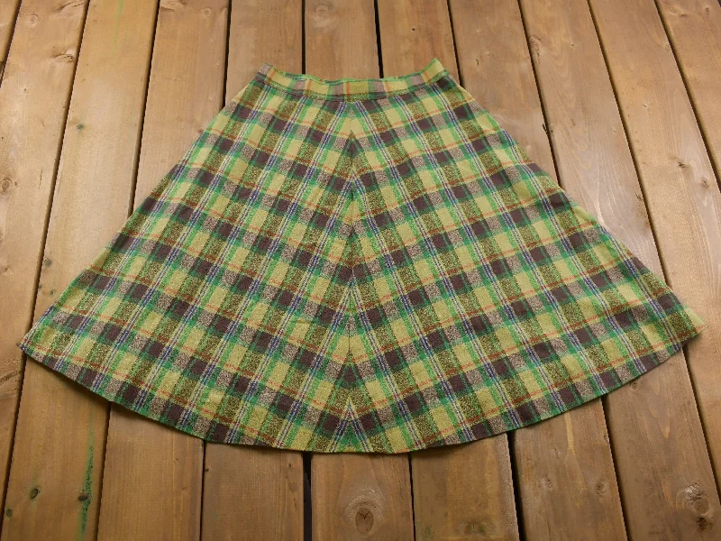 Vintage 1980s Plaid Kilt Skirt 26 x 26 / Women's Vintage / Made in USA / American Vintage / Streetwear Fashion Elegant evening unclassified skirts