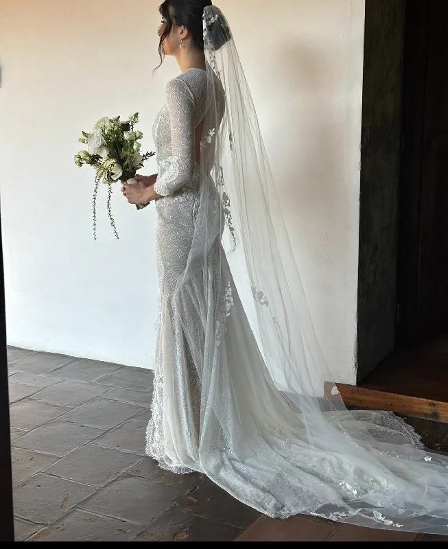 Grace Loves Lace Pierlot Veil Tiered Lace Gown